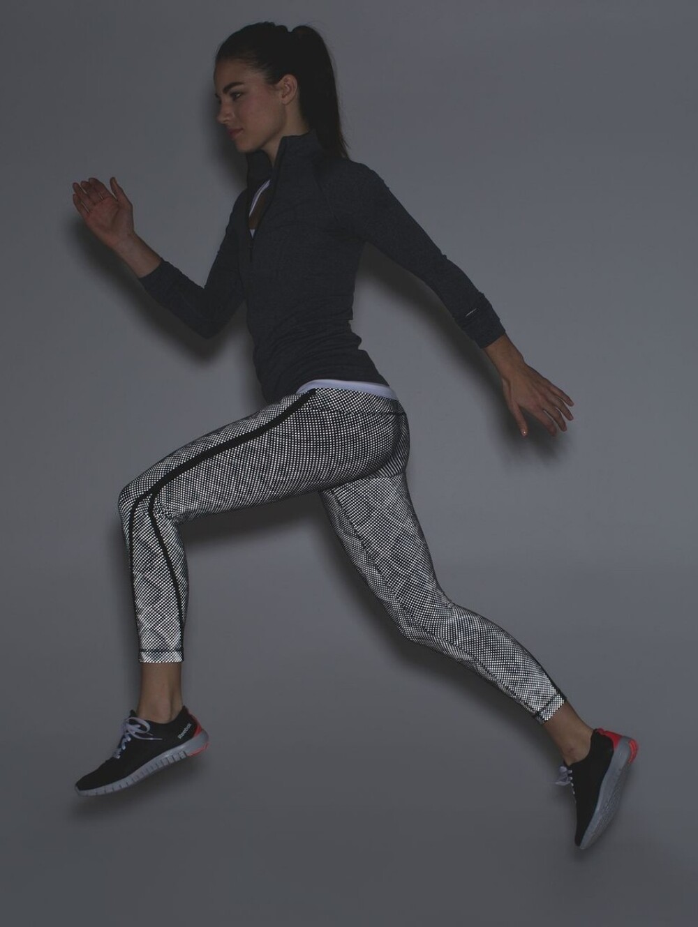 Lululemon Kill the Lights Out Reflective Reptile Pace Tight Size 2 Rare